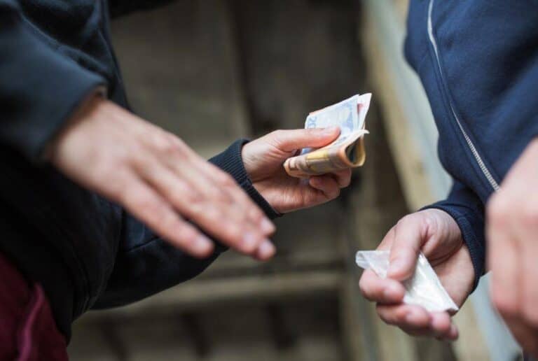 What is flakka? Find out the risks associated with flakka or gravel street drug.